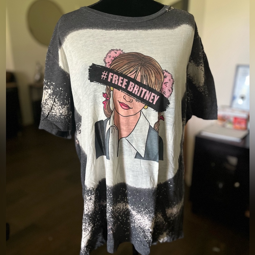 Free Britney Graphic Tee Shirt